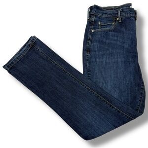 Levi’s Women’s 505 Straight Leg Jeans Dark Wash Size 6